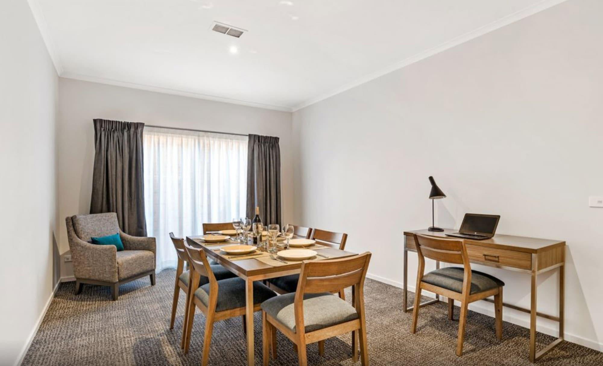 Aparthotel Quest Brighton On The Bay Melbourne City Exterior foto